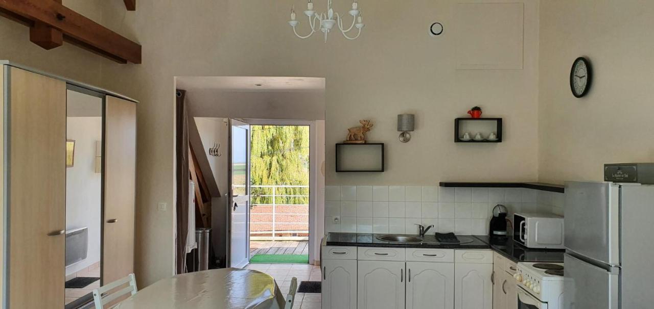 La Hulotte Appartement Villers-Carbonnel Buitenkant foto