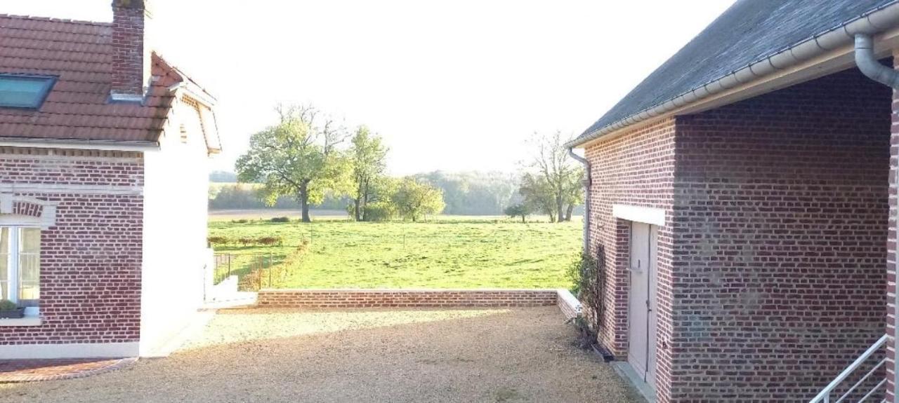 La Hulotte Appartement Villers-Carbonnel Buitenkant foto