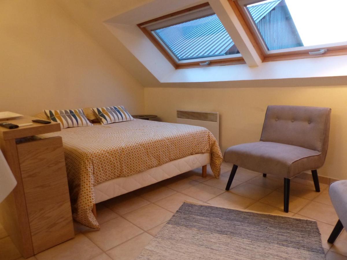 La Hulotte Appartement Villers-Carbonnel Buitenkant foto